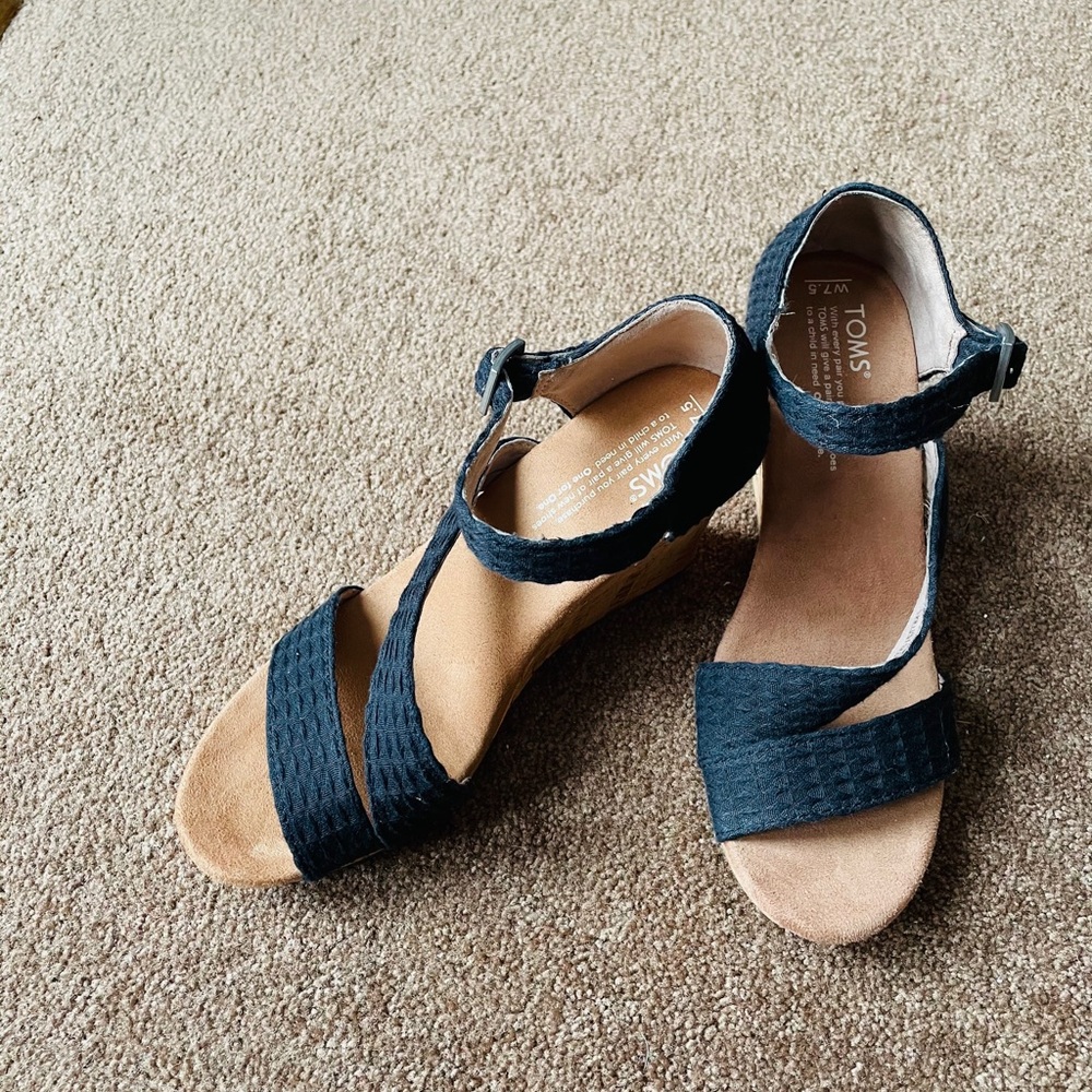COPY - Toms Wedge Black Sandals
